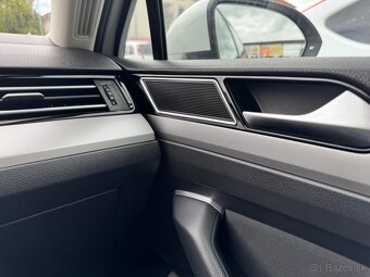 VW Passat variant 2,0 TDI 110kW - 12