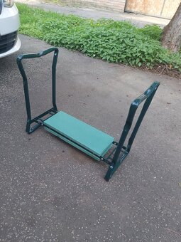 Stare stoličky - 12