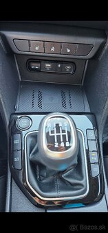 KIA Sportage 2023 PLATINUM 1.6 T-GDi, 1 majiteľ, V ZARUKE
 - 12