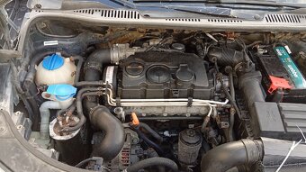 Volkswagen Touran 1,9 tdi - 12
