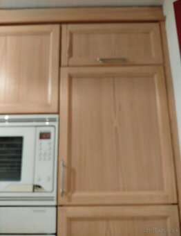 Velká kuchyňská linka z masivu s vestavěnými spotřebiči,5603 - 12