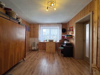 Rodinný dom s veľkým pozemkom 1917 m² v tichej časti Holíča - 12