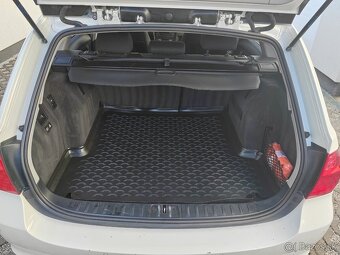 BMW 318d - 12