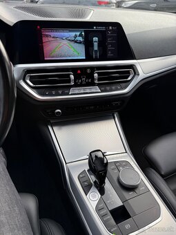 BMW 320 xDrive Sport M - 12