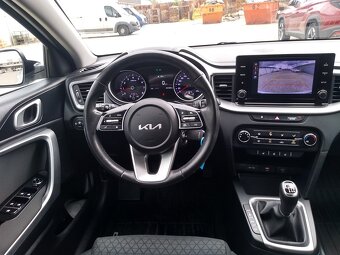 2022_KIA Ceed combi 1.5 turbo_1.maj.SR_9.667€ netto_ZÁRUKA_ - 12