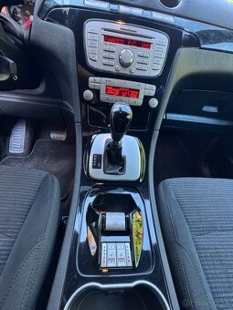 Ford Galaxy 2.0 TDCI - 12