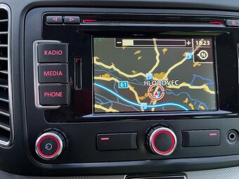 Volkswagen Sharan MATCH 2.0, 103kW,4x4,nové rozvody, zotrvák - 12
