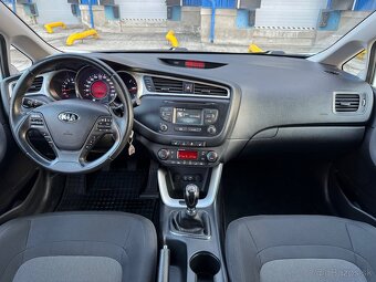 Kia Ceed SW 1.6CRDi 2017 136ps SK Auto Top stav - 12