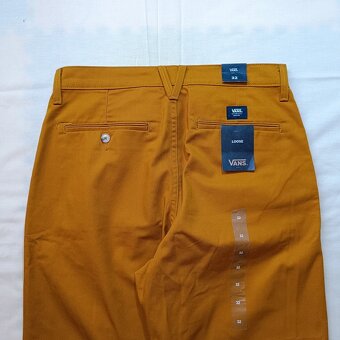 NOVÉ Vans authentic chinos loose fit široké plátené nohavice - 12