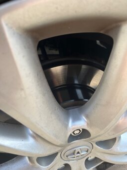 Toyota Rav4 - 12
