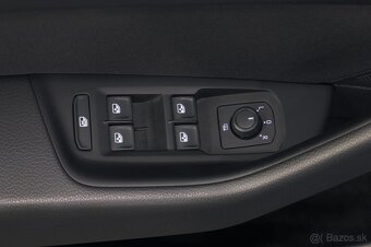 Volkswagen Passat B8 Variant 2.0 TDI 110kW DSG automat - 12