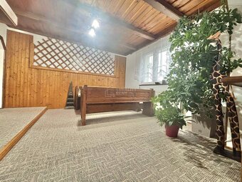 Na predaj jedinečné rodinné sídlo v prekrásnej prírode obce  - 12