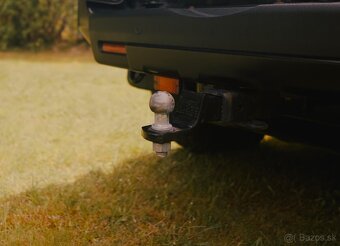Toyota FJ Cruiser 4,0 l 191kW V6 AT6 - 12