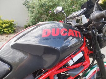 Ducati Monster 900 - 12