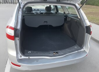 Ford Mondeo Combi 2.0 TDCi - 12