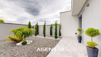 AGENT.SK | Predaj bungalovu s bazénom a záhradným domom, Dun - 12