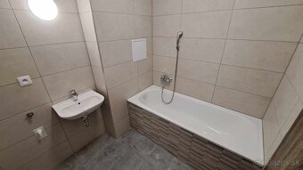 3-izb. byt s 3 balkónmi - novostavba - NOVÝ MARTIN - Martin - 12