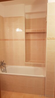 Prenájom 3i byt, 29. augusta, centrum, Banská Bystrica. - 12