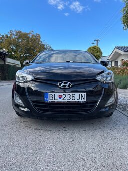 Hyundai i20 1.2 - 12
