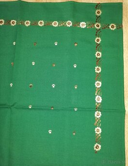 Staré Slovenské kroje 1. - 12