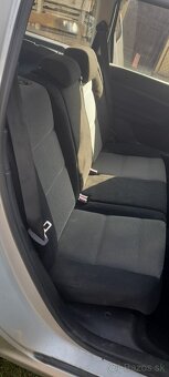 Peugeot 307sw 2005 1.4 16v benzín - 12