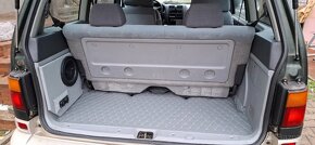 mazda MPV 3,0 V6 - 12