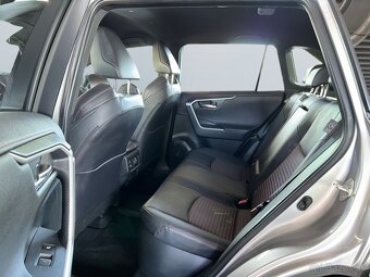 TOYOTA RAV4 Plug-in Hybrid AWD - 12