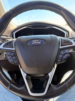 Ford Mondeo Mk5 - 12