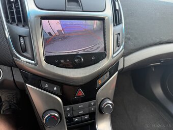 Chevrolet Cruze 2.0 VCDi LTZ - 12