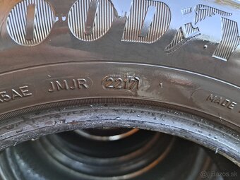 Zimné pneu Goodyear/Paxaro 195/65 R15 - 12