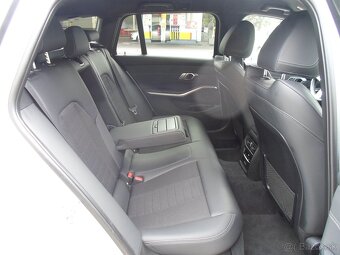 BMW Rad 3 Touring 320d xDrive 140kW 8st.automat ťažné,koža,k - 12