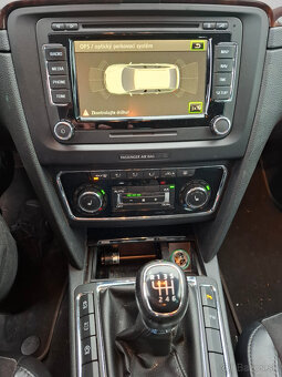 ŠKODA SUPERB COMBI 1,6 TDi 77kW 2013 - 12