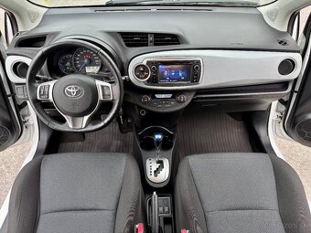 Toyota Yaris 1.5 Hybrid Style Selection VVT-iE Automat - 12