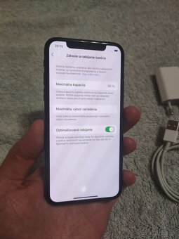 Apple iphone XS 64GB - 12