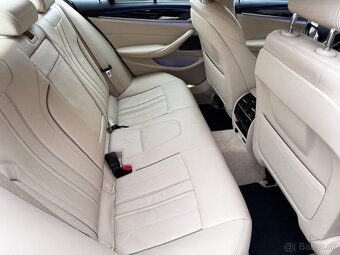 BMW Rad 5 530i xDrive A/T - 12