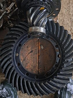 Lkt 81 - 12