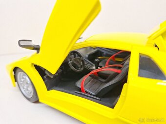 1:18 LAMBORGHINI DIABLO - 12