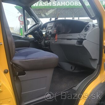 Odtahový špeciál Iveco Daily 65C18 rv, 2008 - 130kw - 12
