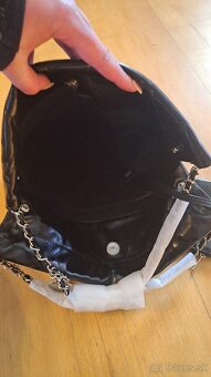 Kabelka Chanel 22 Lambskin NOVÁ - 12