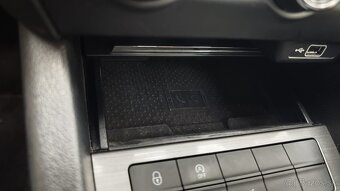 Skoda OCtavia Combi 2,0 TDi DSG - 12