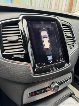 Volvo XC90 D5 AT AWD Momentum 7 miestne - 12