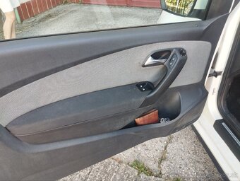 VW Polo 1.4 GTI DSG - 12