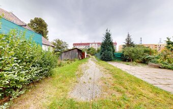 Rodinný dom s 2 bytovými jednotkami - 12