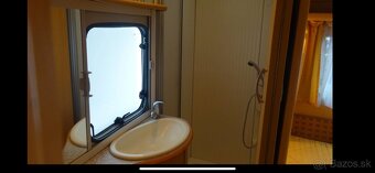 Dethleffs Camper 490 z roku 2002 - 12