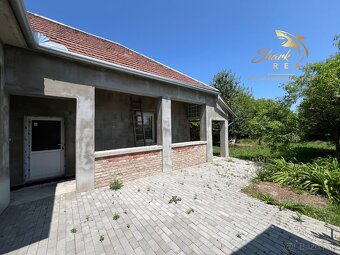 Rodinný dom po rekonštrukcií obec Čata / Levice - 12