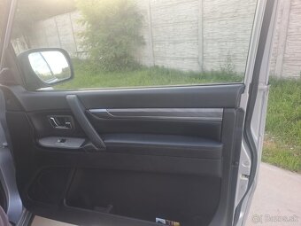 Predám Mitsubishi Pajero - 12