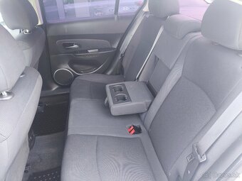 Chevrolet Cruze 2.0 VCDi 120kW/163k LT 6MT - 12