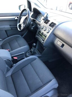Predám VW Touran 2.0 TDI - 12