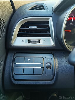 SsangYong Tivoli, 1.6 Diesel, 2017, 149.xxx km, Manuál, 85kW - 12