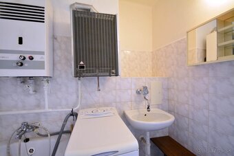 Na predaj 2-izbový byt v Spišskej Novej Vsi, ul. Čes.armády - 12